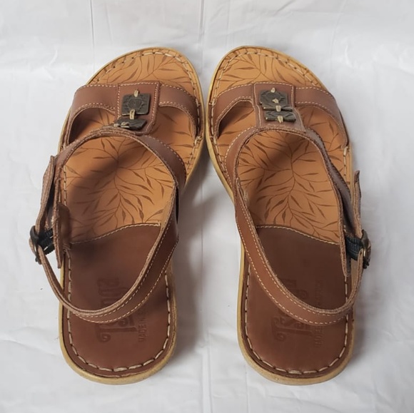 SANDALS - Picture 3 of 6
